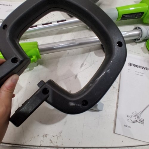 GREENWORKS 40V LITHIUM ION 13" CORDLESS WEED WHACKER, STRING LAWN TRIMMER (M#:/STF305) (TOOL ONLY) image 4