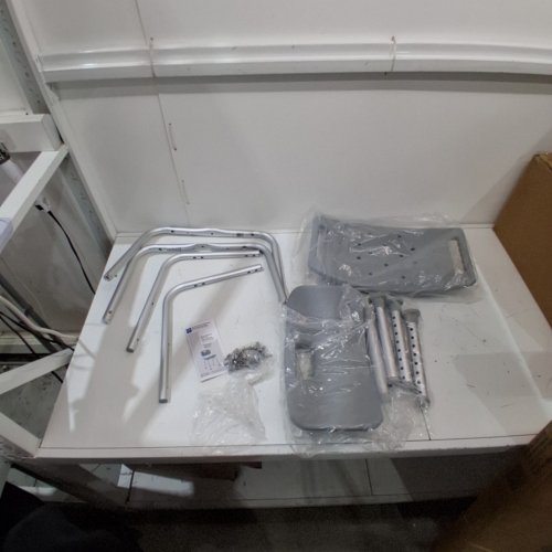 MEDLINE GUARDIAN DELUXE ALUMINUM BATH CHAIR - 400LB CAP - GREY (MODEL: G2-101KRX1) image 2
