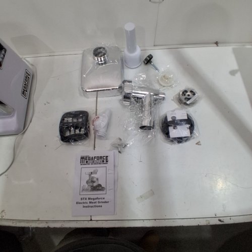 MEGAFORCE 3000 SERIES 6-IN-1 ELECTRIC MEAT GRINDER 3000W WITH FOOT PEDAL (MODEL: STX-3000-MF) image 4
