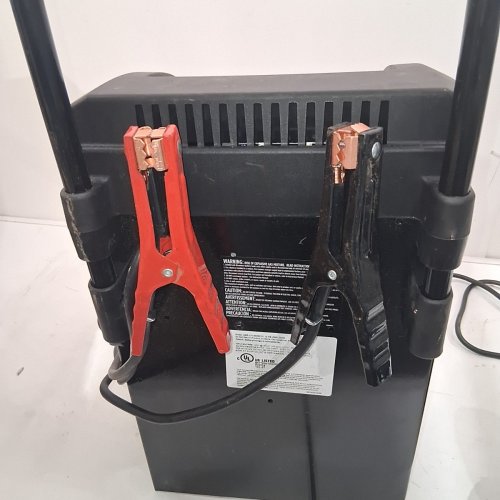 SCHUMACHER DSR131 DSR PROSERIES SMART BATTERY CHARGER / MAINTAINER - 250A (12V) / 125A (6V) / 50A (6-12V) image 6
