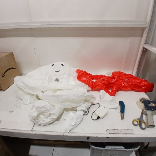RUBIES FUNFLATABLES INFLATABLE GHOST COSTUME - OSFM - WHITE AND RED image 3