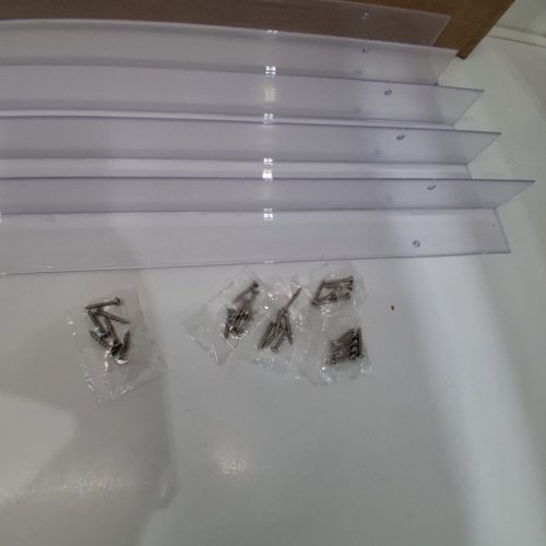 5PK ULINE ACRYLIC CORNER GUARDS - 48" -CLEAR (MODEL: H-11396) image 3