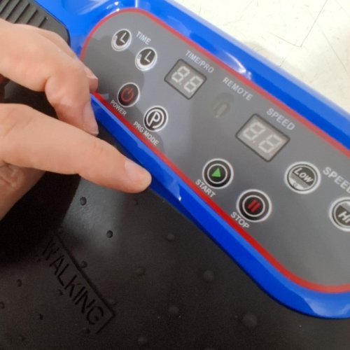 LIFEPRO WAVER VIBRATION PLATE EXERCISE MACHINE WITH HANDLES AND BANDS - BLUE (MODEL: WVR1010) image 5