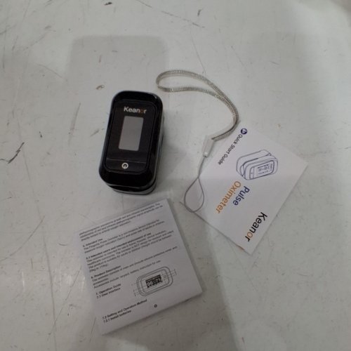 KEANOR PORTABLE FINGER PULSE OXIMETER FOR SPO2 BLOOD OXYGEN SATURATION & HEART RATE READER - BLACK (MODEL: BSX251) image 3