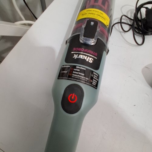 SHARK STAINFORCE CORDLESS HANDHELD CARPET/UPHOLSTERY STAIN CLEANER - (MODEL: HX101C) image 2