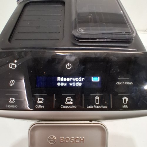 BOSCH VEROCAFE 300 SERIES FULLY AUTOMATED ESPRESSO MACHINE WITH IN CUP MILK FROTHER AND 5 MILK BASED PRESETS - GREY/BLACK (MODEL: TIU20307/1891200) image 2