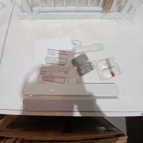 ALLAIBB EXTRA WIDE METAL PRESSURE BABY/PET GATE FOR ENTRANCEWAYS - 57"-62" X 31" - WHITE (MODEL: W046) image 4