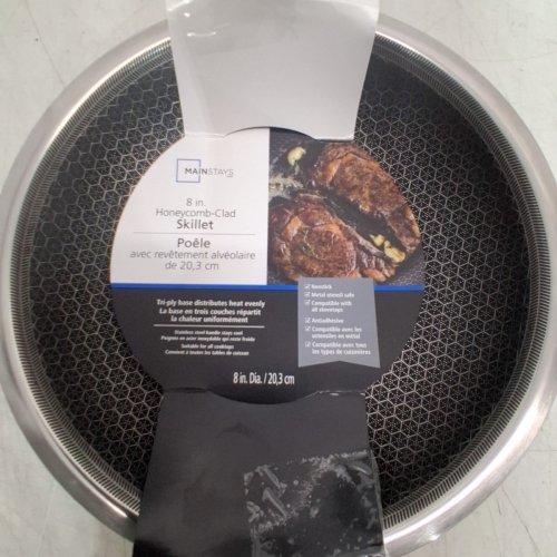 MAINSTAYS HONEYCOMB-CLAD NON-STICK SKILLET - 8" - STAINLESS STEEL image 3