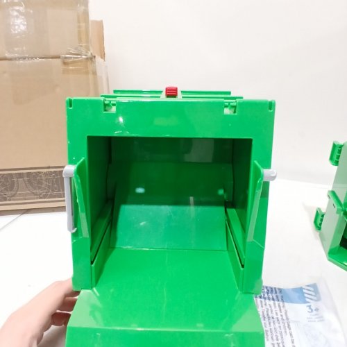 DRIVEN BY BATTAT LARGE TOY RECYCLING TRUCK FOR KIDS WITH LIGHTS AND SOUNDS - GREEN/WHITE (MODEL: WH1296C1Z) image 4