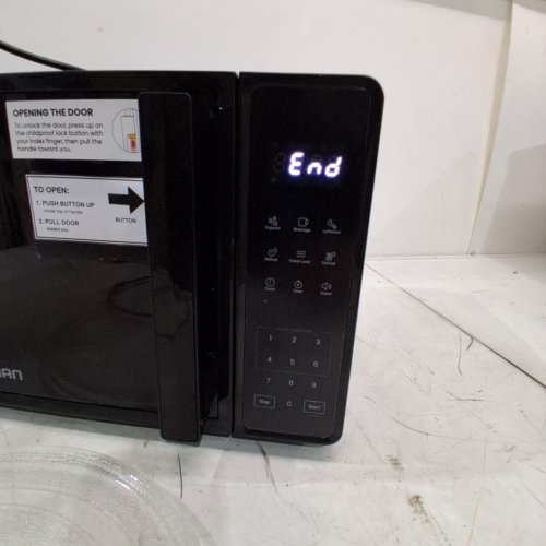 CHEFMAN COUNTERTOP MICROWAVE OVEN - 0.7 CU. FT - BLACK (MODEL: RJ55-7-V2-CA) image 5
