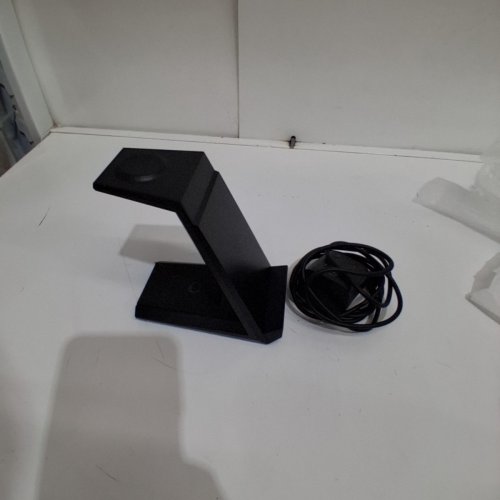 NANAMI 3-IN-1 DEVICE MULTI CHARGING DOCK - BLACK (MODEL: HM006) image 4