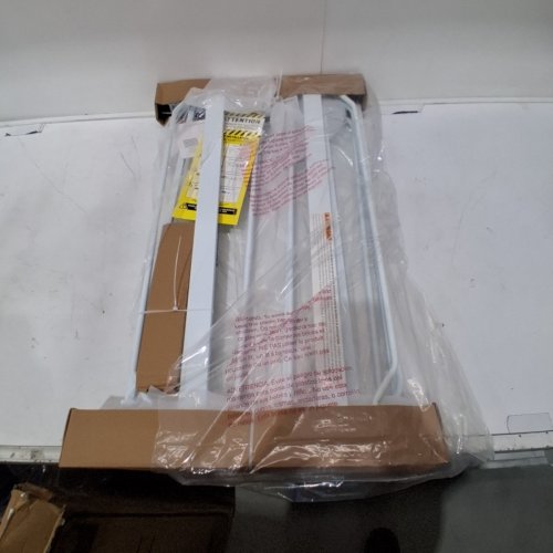REGALO EASY STEP EXTRA WIDE BABY GATE - 30" X 29"-49" - WHITE (MODEL: 1164 EW DS) image 2