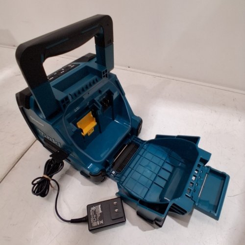 MAKITA CORDLESS BLUETOOTH JOBSITE SPEAKER *TOOL ONLY* - TEAL (MODEL: DMR200C image 5