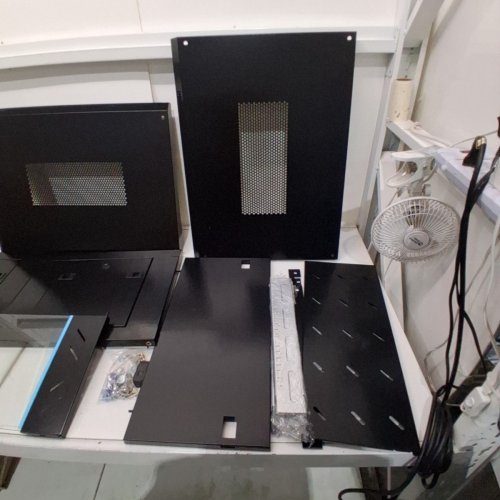TRYGREALAB 6U PROFESSIONAL WALL MOUNT SERVER CABINET NETWORK RACK ENCLOSURE - 23.6" X 17.7" X 14.9" - BLACK image 7
