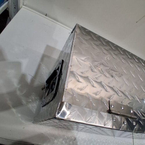 ALUMINUM DIAMOND PLATE TRUCK TOOL BOX - 39"X13"X10" - SILVER (MODEL: JL-TB19-2) image 5