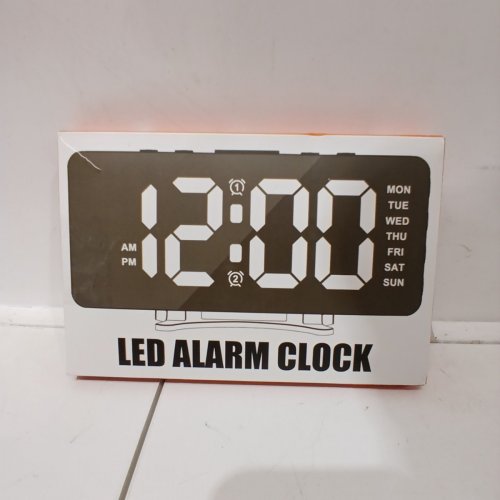 DIGITAL LED ALARM CLOCK - DUAL ALARM CLOCK, ADJUSTABLE BRIGHTNESS - BLACK/MIRROR image 3