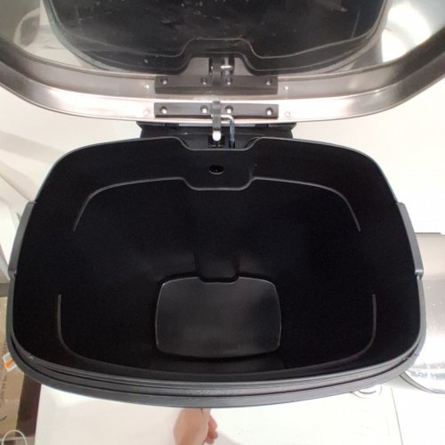 2PC GARVEE PEDAL & SOFT-CLOSE LID TRASH CAN SET - 10L / 50L - STAINLESS STEEL/BLACK (MODEL: PHK_34MXVCM6) image 3
