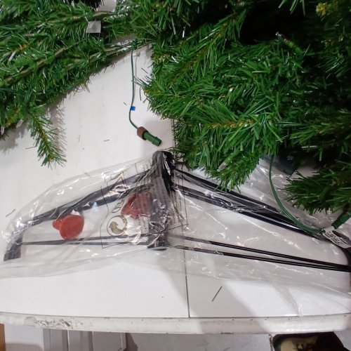 NATIONAL TREE COMPANY UNLIT NORTH VALLEY SPRUCE SLIM ARTIFICIAL CHRISTMAS TREE - 6FT - GREEN (MODEL: 4Q7VZM6Z) image 4