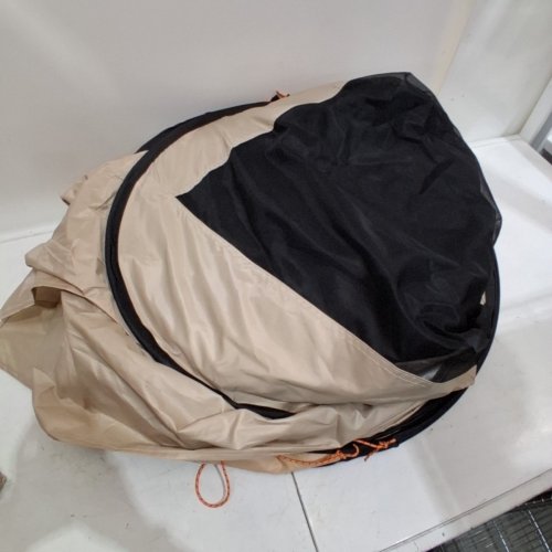VEVOR POP UP SCREEN TENT WITH EXTENDED AWNING AND CARRY BAG - 6FT X 6FT - TAN/BLACK/ORANGE (MODEL: 121136) image 3