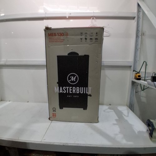 MASTERBUILT VERTICAL SIDE WOODCHIP LOADER DIGITAL ELECTRIC SMOKER - 30" - BLACK (MODEL: MES 130B) image 8