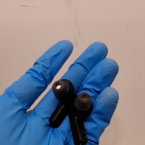 JBL BY HARMAN TUNE BEAM - TRUE WIRELESS NOISE CANCELLING IN EAR HEADPHONES WITH 48 HOUR PLAYBACK TIME - BLACK (MODEL: JBLTBEAMBLKAM) image 3