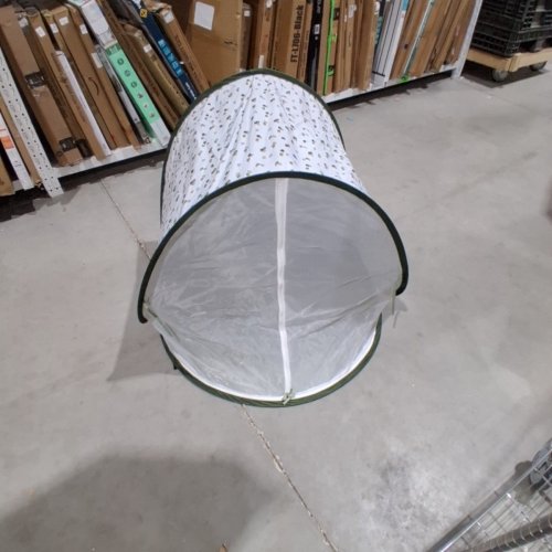 BABY MOOV COLLAPSIBLE FOLDABLE ANTI-UV TENT WITH VELCRO DOOR AND CARRY BAG - 36" X 39" - UPF 50+ - GREEN & WHITE image 2