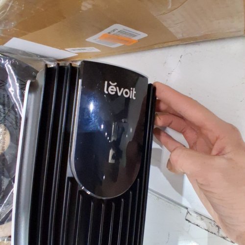 LEVOIT CLASSIC SMART TOWER OSCILLATING FAN WITH REMOTE AND 24 HOUR TIMER - 42" - WHITE/BLACK (MODEL: LTF-F422S-WCA) image 8
