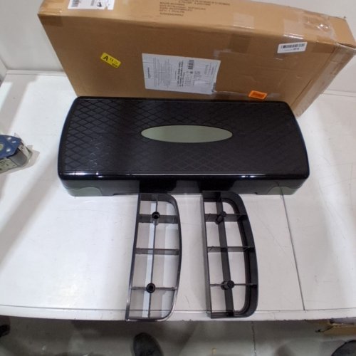 AMAZON BASICS AEROBIC EXERCISE STEP PLATFORM - BLACK\GREY image 2