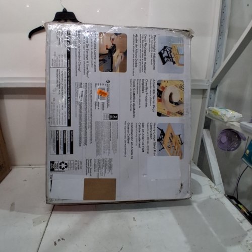 BLACK + DECKER WORKMATE PORTABLE WORK BENCH - 29" X 9" X 30" - 425 TO 550LBS CAPACITY - BLACK (MODEL: WM425) image 7