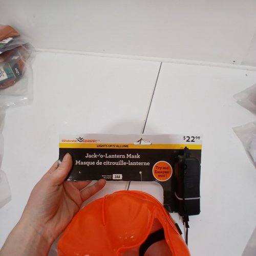 WAY TO CELEBRATE! LIGHT-UP JACK-O-LANTERN MASK - ORANGE image 3