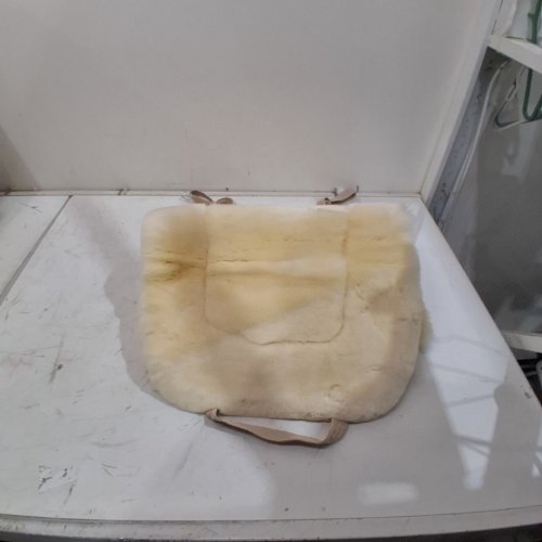 DUMI GENUINE AUSTRALIAN MERINO SHEEPSKIN CAR SEAT COVER - 40" X 20" - BEIGE (MODEL: SEAT 100) image 2