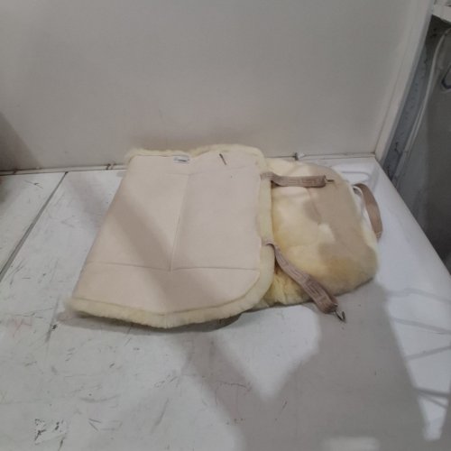 DUMI GENUINE AUSTRALIAN MERINO SHEEPSKIN CAR SEAT COVER - 40" X 20" - BEIGE (MODEL: SEAT 100) image 4