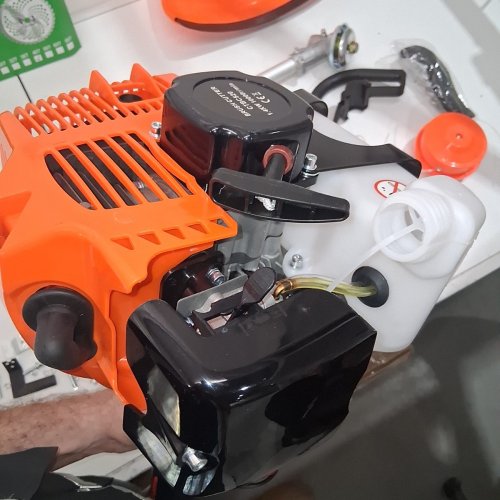 BRUSH CUTTER 2-STROKE GAS WEED EATER WACKER 52CC - ORANGE (MODEL: CTBC520) image 6