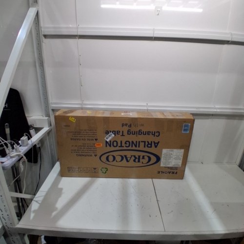 GRACO ARLINGTON CHANGING TABLE WITH WATERPROOF CHANGING PAD - 44" X 37" X 19" - WHITE (00524-361-FT) image 4