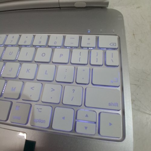 MAGIC IPAD KEYBOARD CASE WITH BACKLIGHT - 11" AIR M2/M3 - 10.9" AIR4/AIR5- SILVER (MODEL: MAGIC X7) image 2