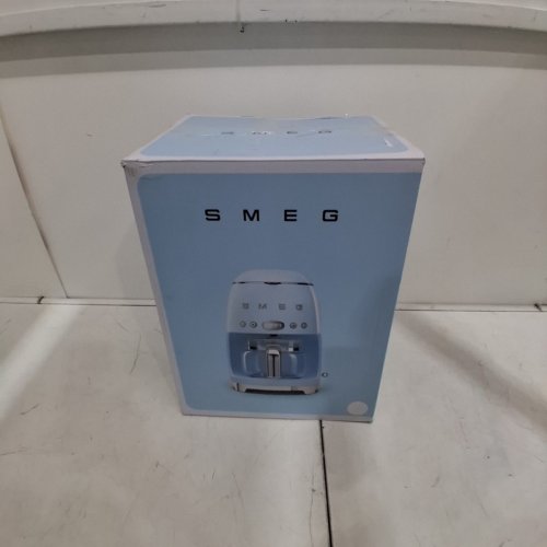 SMEG 50FTS RETRO STYLE DRIP FILTER COFFEE MACHINE - 10 CUPS CAPACITY - 1050W - WHITE (MODEL: DCF02WHUS) image 8