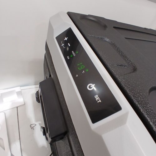EUHOMY PORTABLE CAR FRIDGE FREEZER WITH INDEPENDENT TEMPERATURE CONTROL AND LED DIGITAL DISPLAY - 50L - 12/24V DC - BLACK/GREY - (MODEL:CF003-50BL-CAEH) image 2