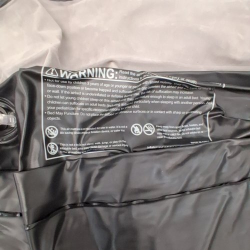 AIR MATTRESS WITH BUILT IN PUMP LEAK PROOF - TWIN - BLACK/WHITE image 3
