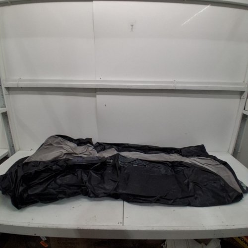 AIR MATTRESS WITH BUILT IN PUMP LEAK PROOF - TWIN - BLACK/WHITE image 4