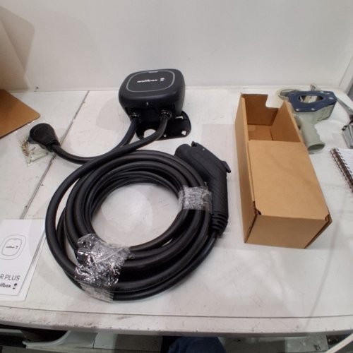 WALLBOX CHARGER PULSAR PLUS CONNECTOR - 40A - 25FT HOSE - BLACK image 3