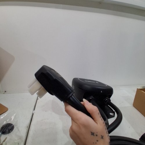 WALLBOX CHARGER PULSAR PLUS CONNECTOR - 40A - 25FT HOSE - BLACK image 4