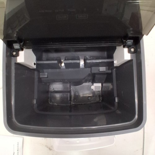 FRIGIDAIRE COUNTERTOP BULLET SHAPED CUBE ICE MAKER MAKES 26 LBS IN 24HRS - WHITE (MODEL: EFIC513-WHITE) image 3