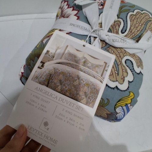 3PC LEVТEX HOME DUVET SET WITH PILLOW SHAMS - KING - MULTICOLOR FLORAL (STYLE: ANGELICA) image 6