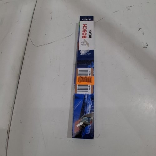 BOSCH REAR DIRECT FIT 13" WIPER BLADE FOR SELECT VEHICLES (MODEL: A 332 H) image 3