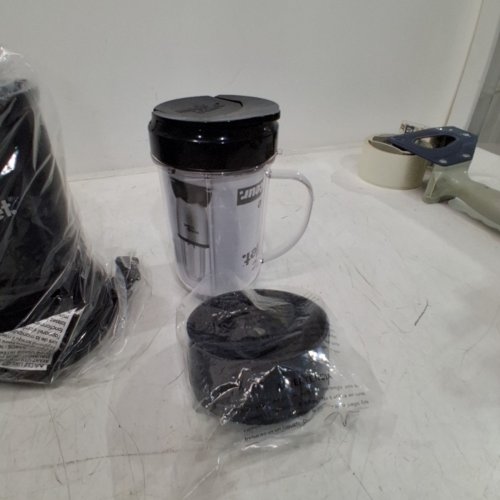 MAGIC BULLET PERSONAL BLENDER SET - 250W - BLACK (MODEL: MBR-0402WM) image 3