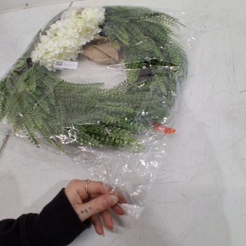 NEARLY NATURAL ASSORTED FERN AND CHRYSANTHEMUM ARTIFICIAL WREATH - 23" - GREEN image 4