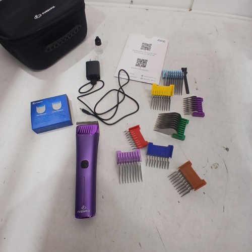 FUZZYFIX PROFESSIONAL PET GROOMING CLIPPER KIT WITH ATTACHEMNTS - PURPLE (MODEL: PC611) image 3