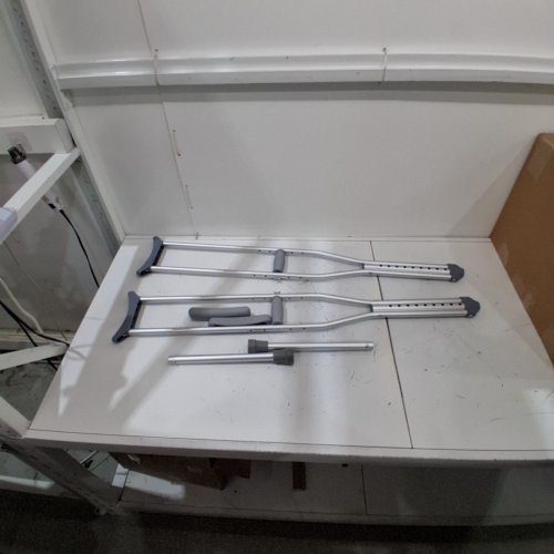 2PK ADULT BIOS ADJUSTABLE CRUTCHES - 5FT- SILVER (MODEL: 56036) image 2