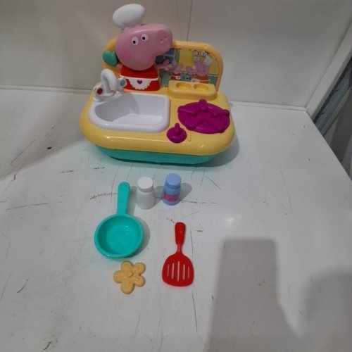 PEPPA PIG COOKING FUN TABLE TOP KITCHEN - 13" X 8.5" X 10.2" - ASSORTED COLORS image 3