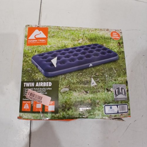 OZARK TRAIL HIGH AIR MATTRESS - TWIN - BLUE image 4